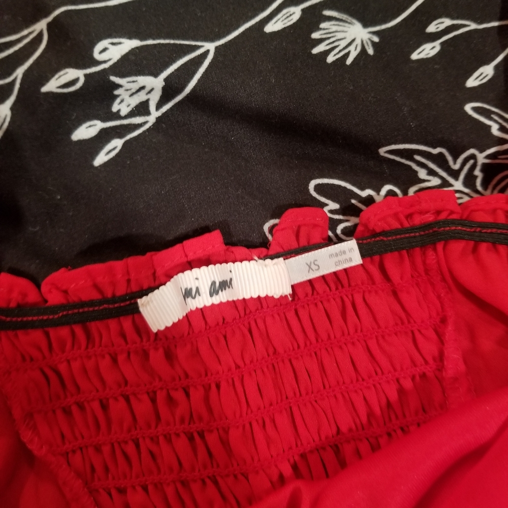 Red blouse - Picture 2 of 2
